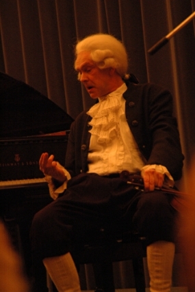 8+88-2006-DSC_2286-mkaiser-285x425