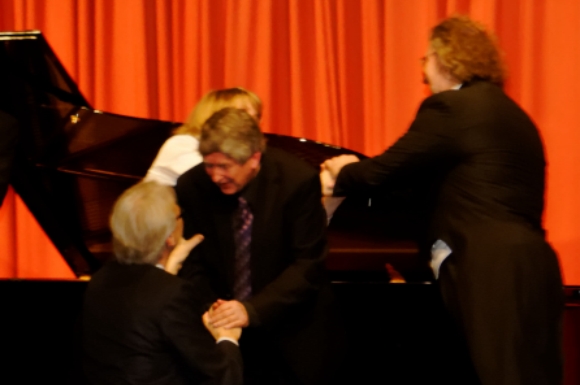 HorstSchneider-WolfHooge-Gratulation-580x385