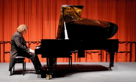 2012-01-15-Konzert-PJKvG-Flügel-NOF-580x350